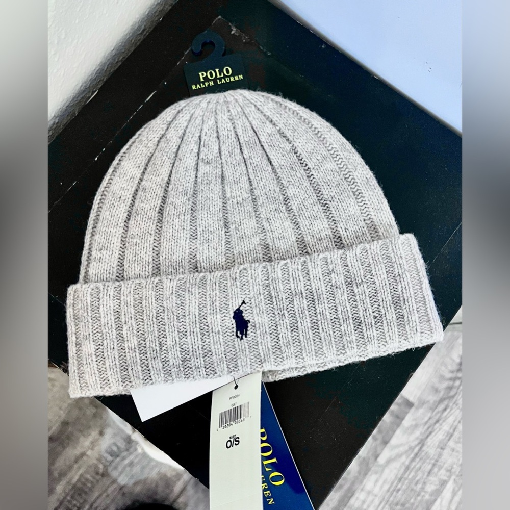 Polo Ralph Lauren Light Gray Ribbed Beanie - Picture 2 of 3